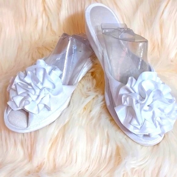 VINTAGE VF SLIPPERS - Picture 9 of 10